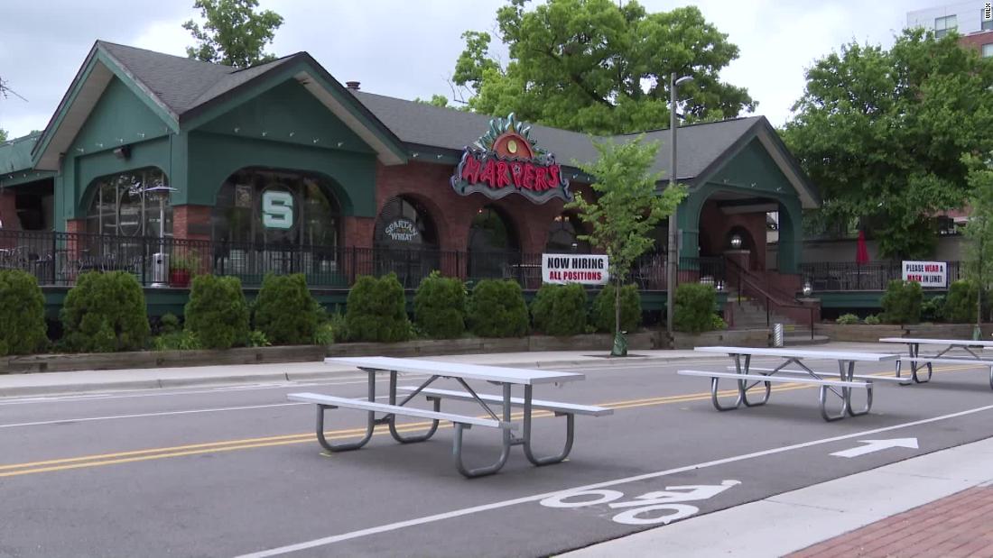 Some 85 people contracted Covid-19 after visiting a restaurant, Michigan health official says