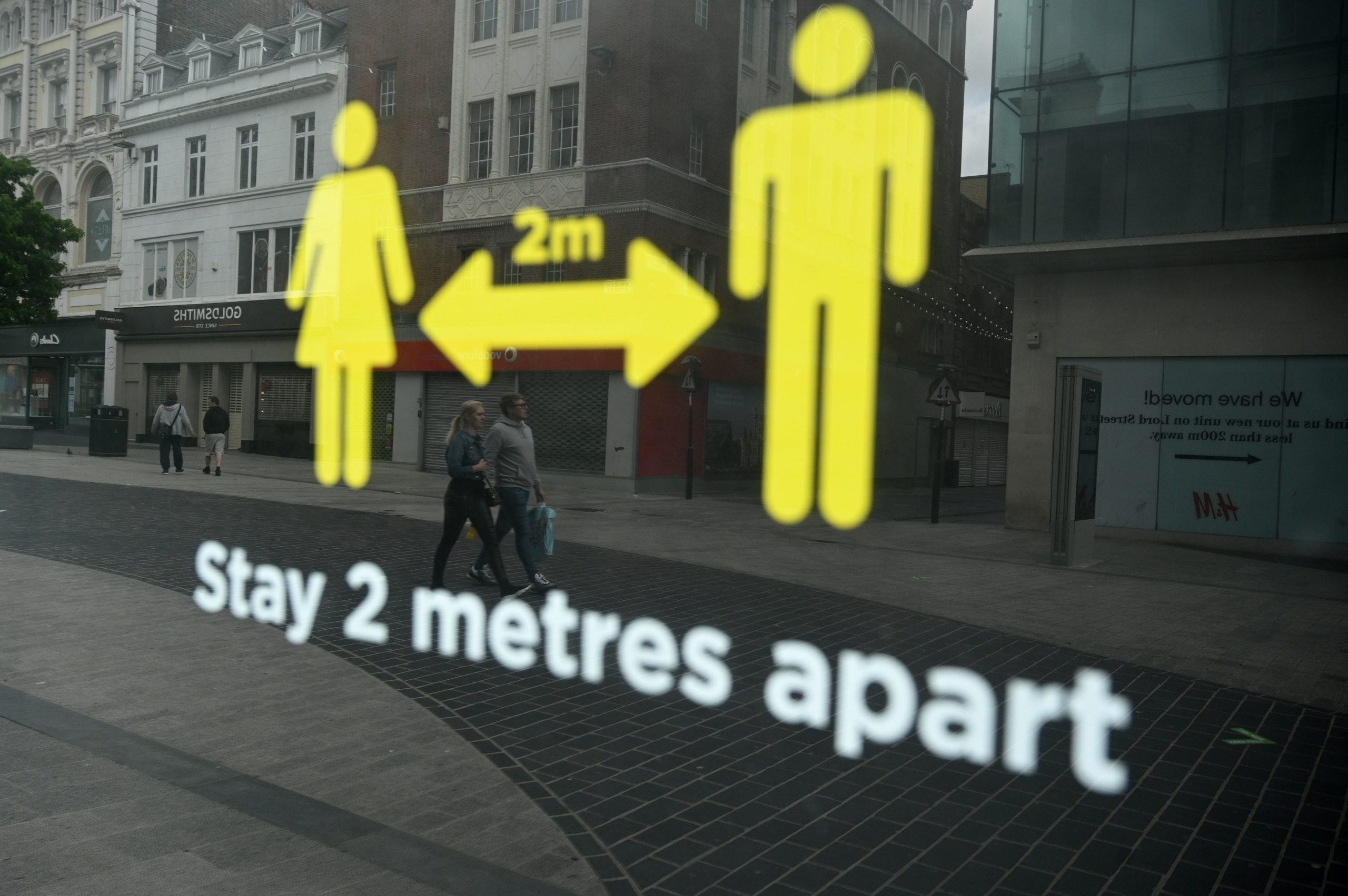 UKs 2-meter social distancing rule under review, says Rishi Sunak