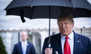 Trump: Niece Not Allowed to Write Book Due to Nondisclosure Agreement