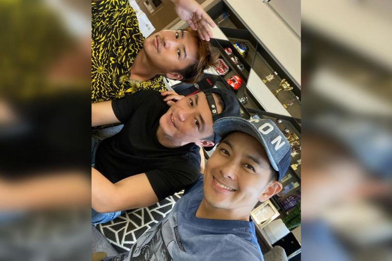 Singer Jimmy Lin posts photo with actor Wallace Huo, husband of ex-girlfriend Ruby Lin