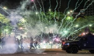 Detroit Officer Charged After Shooting Photojournalists With Rubber Pellets