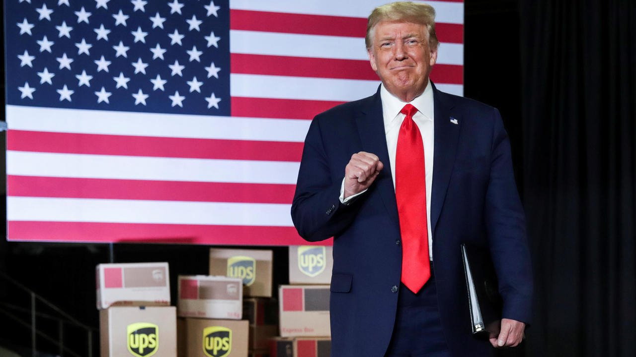 Amid decline in poll numbers ahead of election, Trump replaces campaign manager
