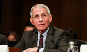 White House: No Involvement in Trump Advisers Op-ed Bashing Fauci