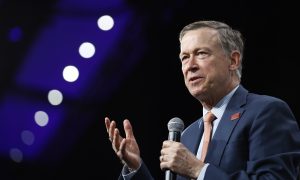 Hickenlooper Wins Democratic Primary for Key US Senate Seat in Colorado