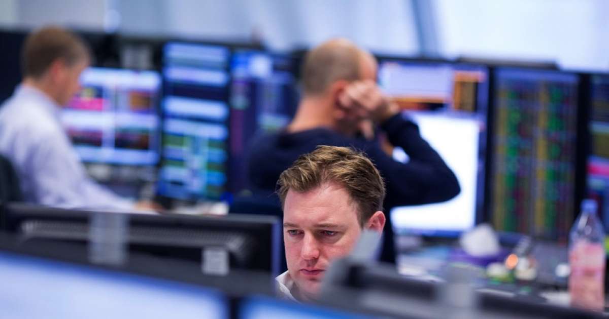 FTSE 100 closes 2.3% ahead as traders come back round to risk