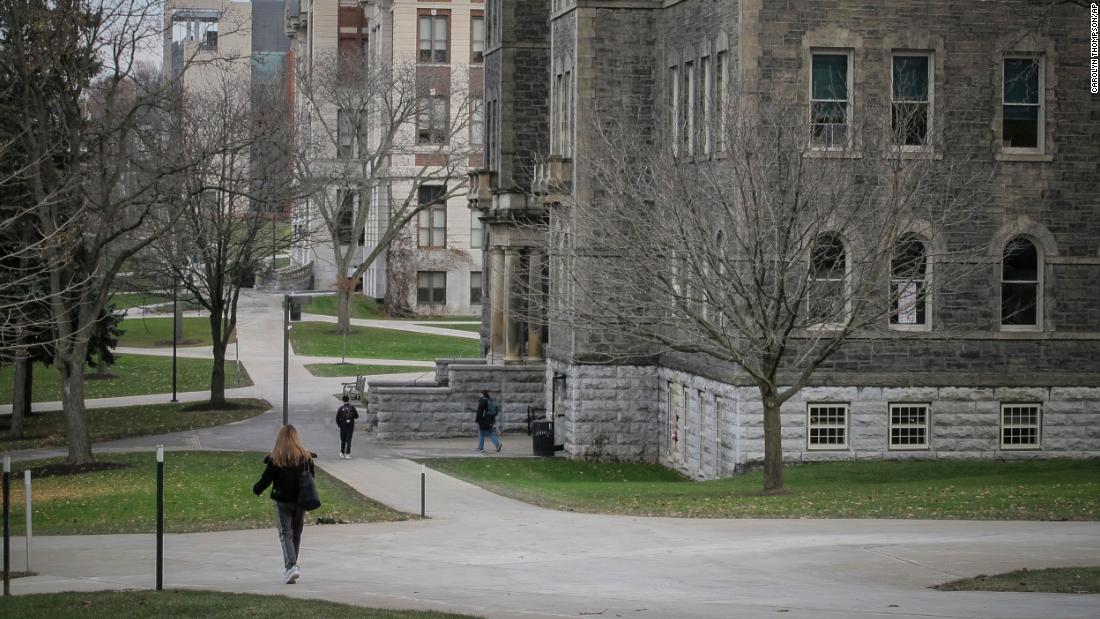  Syracuse University mistakenly sends out dozens of acceptance letters