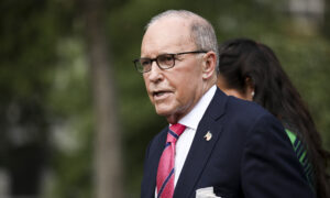  Kudlow Says Republicans, Democrats in a Stalemate on Pandemic Relief