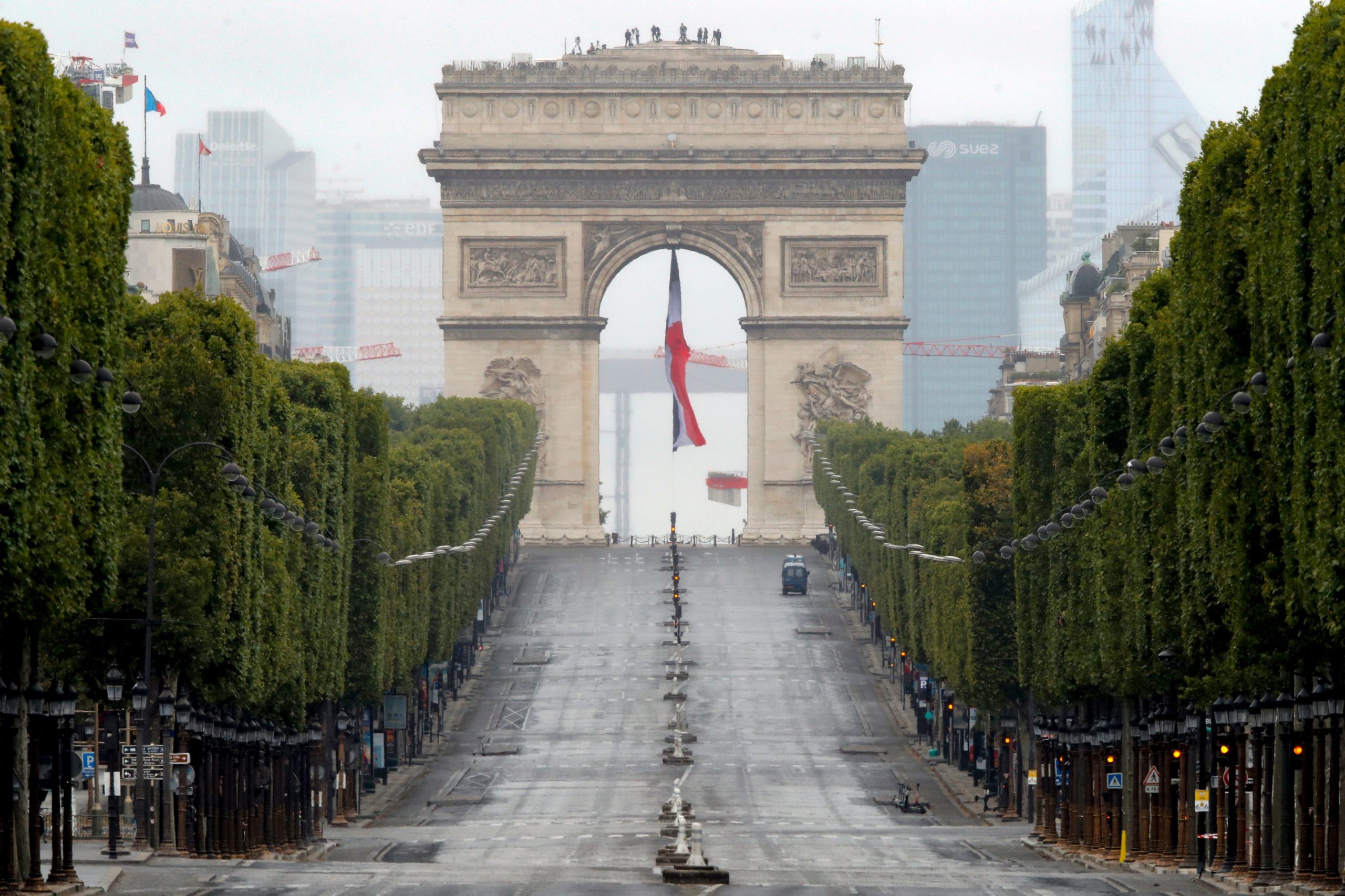  Belgium bans travel to Paris due to coronavirus concerns