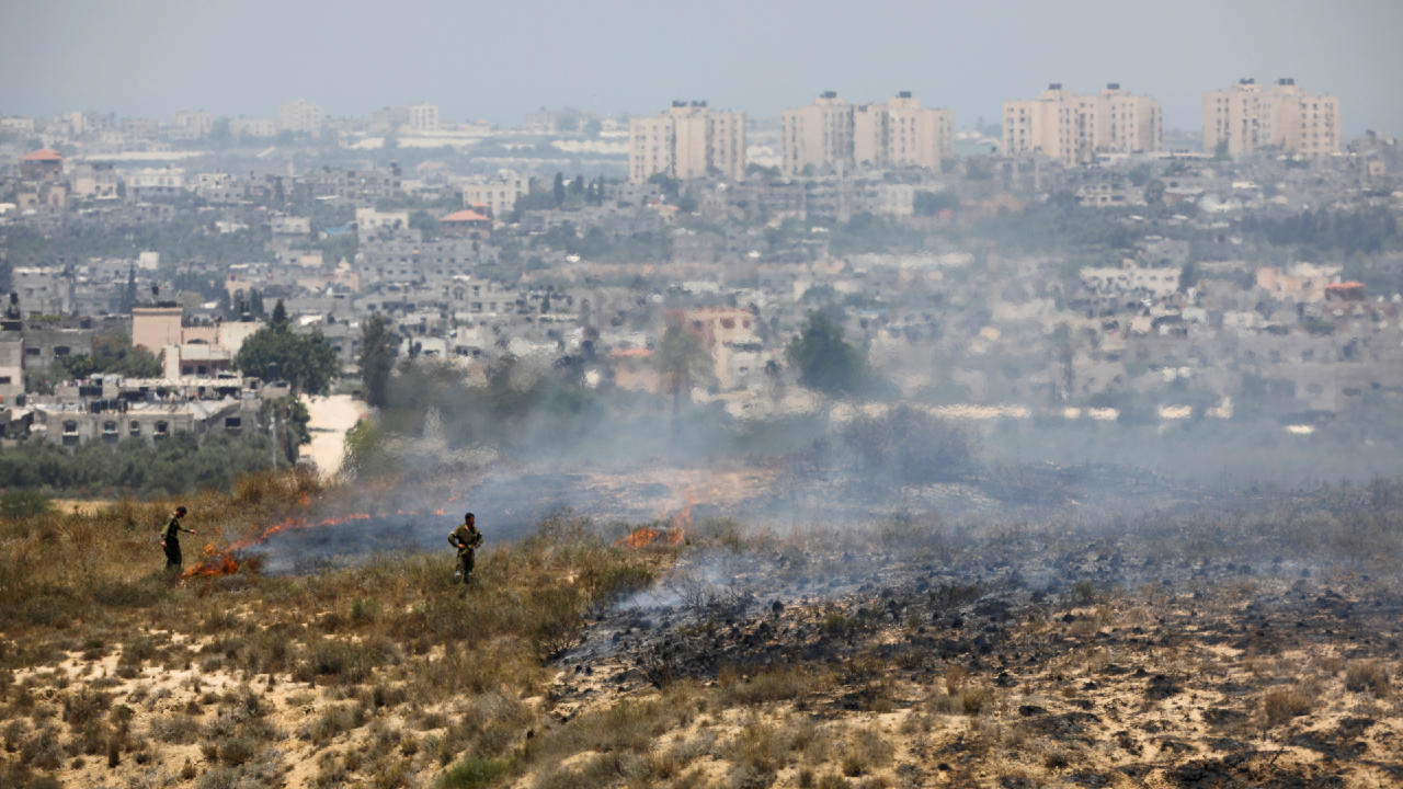  Israeli air strikes target Hamas positions in Gaza over incendiary balloons