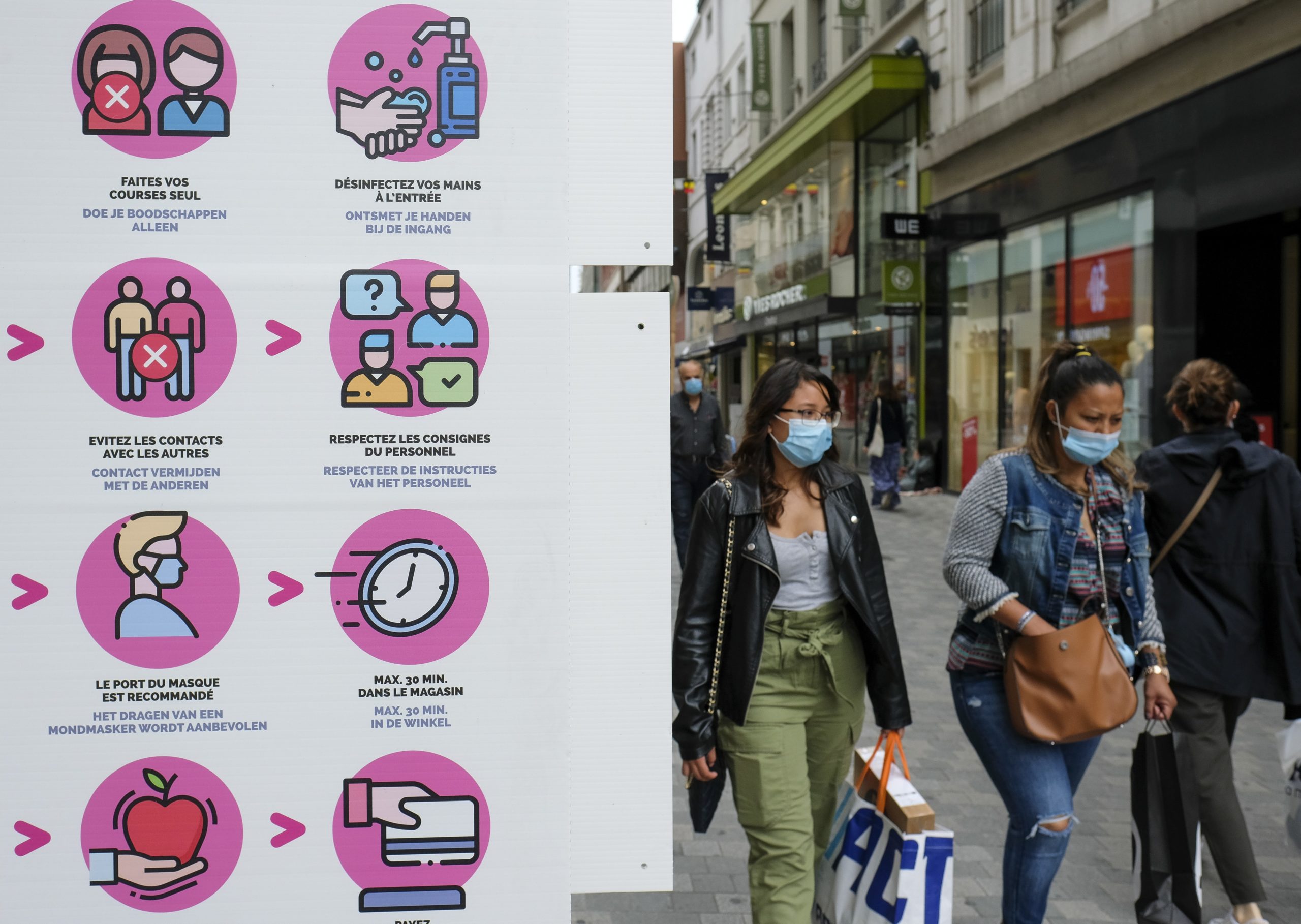 City of Brussels: Tougher mask rules needed if COVID-19 cases keep rising
