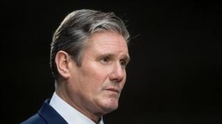  Labour Party: Starmer aims to build trust with ‘new leadership’ slogan