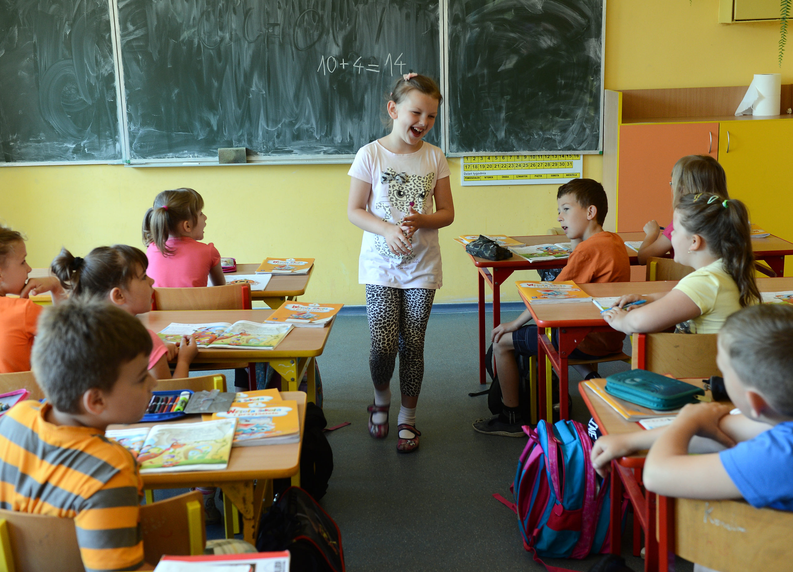  Despite coronavirus fears, Poland goes all in on reopening schools