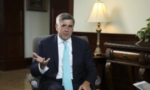  Trump Economist Touts Nations Record-Low Poverty Rate