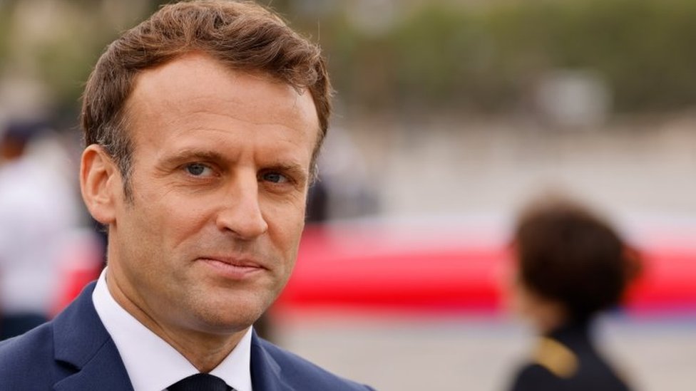  France’s President replaces phone due to the Pegasus Incident