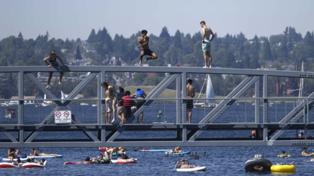  Canada Hit with Unprecedented Heatwave