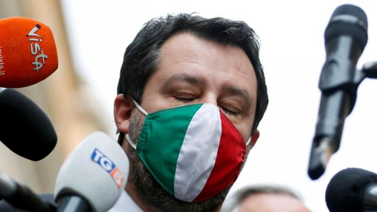  Italian undersecretary Claudio Durigon resigns over Mussolini statement