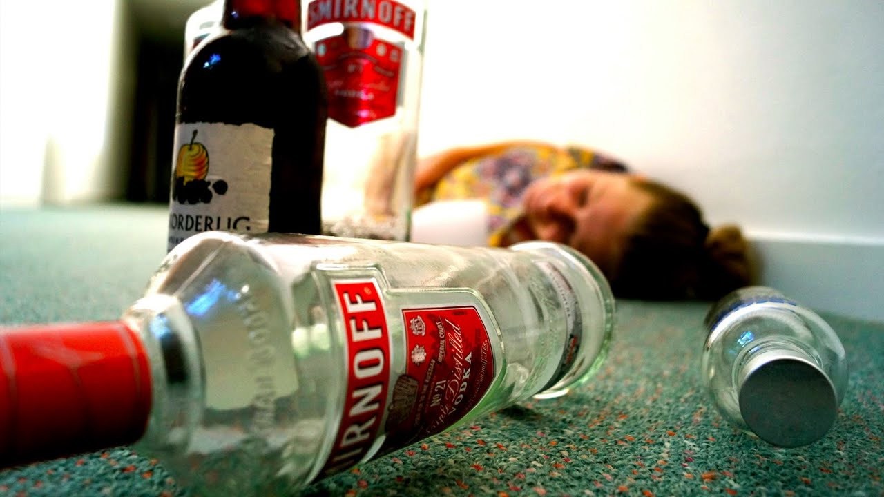  18 dead in alcohol poisoning in Yekaterinburg, Russia