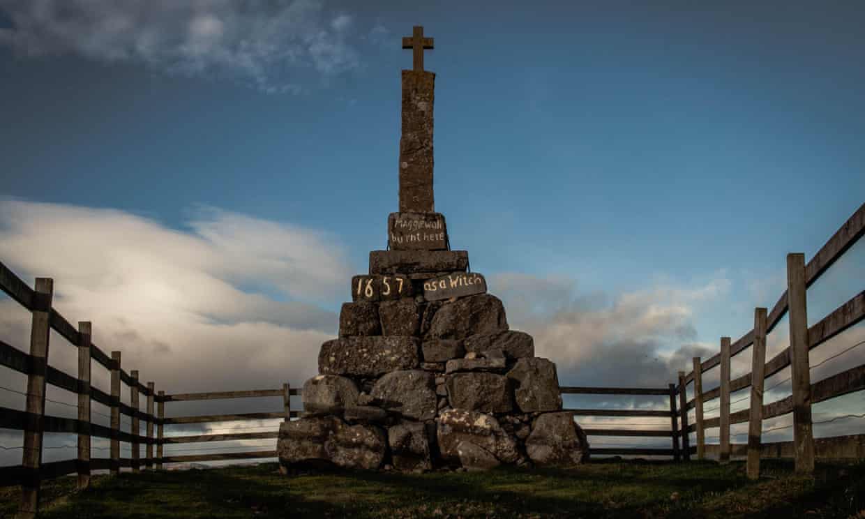  Scotland to pardon and apologise for women executed as witches 