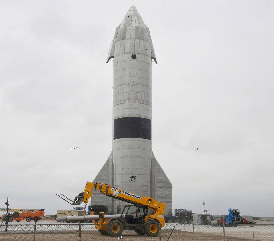 Elon Musk confirmed that he is immensely confident that his new SpaceX starship is being built for the trip to the moon and mars.