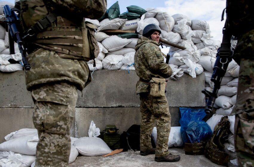  Ukraine Ceasefire Talks Initiated On Belarus Border