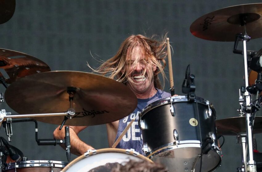  Foo Fighters Drummer Taylor Hawkins Dies At 50