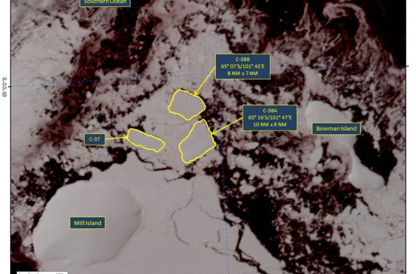  Extreme Heat Disintegrated Antarctic Ice shelf