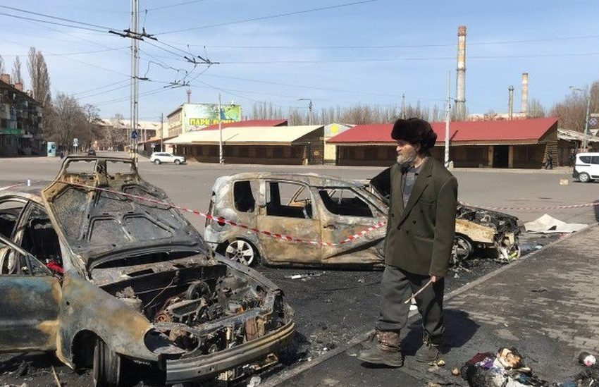  Ukraine war: Disbelief and horror after Krematorsk train station attack