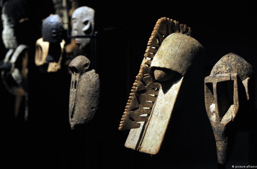  Germany Returns Stolen Antiquities to Namibia