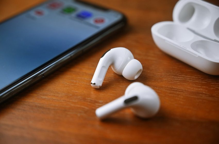  5 Reasons Why Do My AirPods Die So Fast?