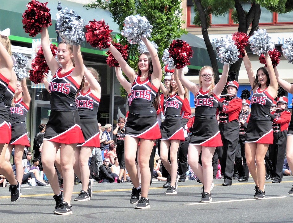 cheerleading team