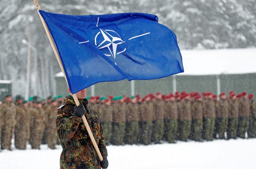  40,000 NATO Soldiers on Russia Borders