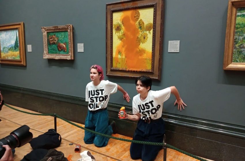  Climate Activists Throw Tomato Soup on Van Gogh Painting