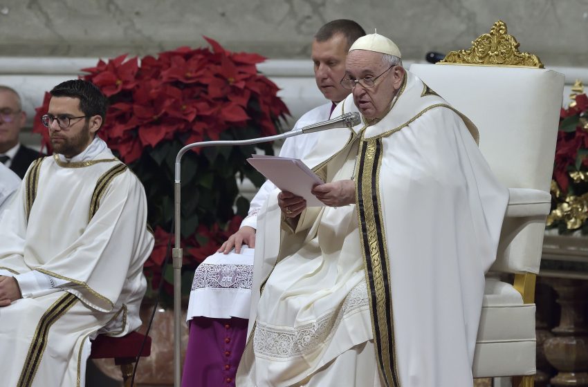  Pope Francis Sends Strong Christmas Message