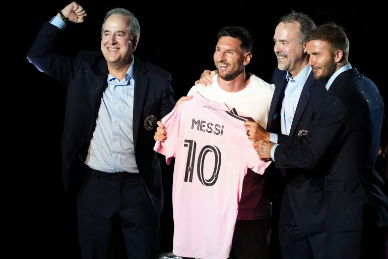  Record-Breaking Sales for Messi Jersey with Inter Miami in the First 24 Hours, Surpassing Ronaldo and LeBron James
