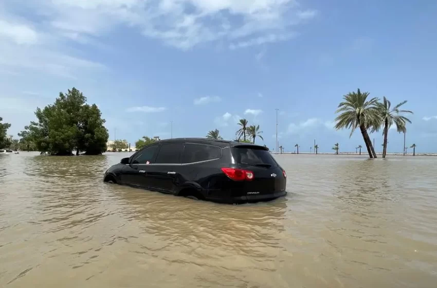  Rare heavy rains, flash floods hit Gulf countries