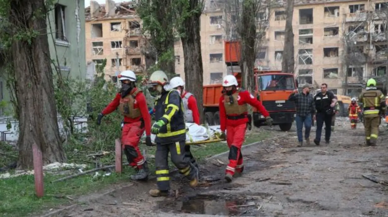 Night of Terror Russian Strikes Devastate Kyiv, Kill 9 and Injure Over 70, Including 6 Children