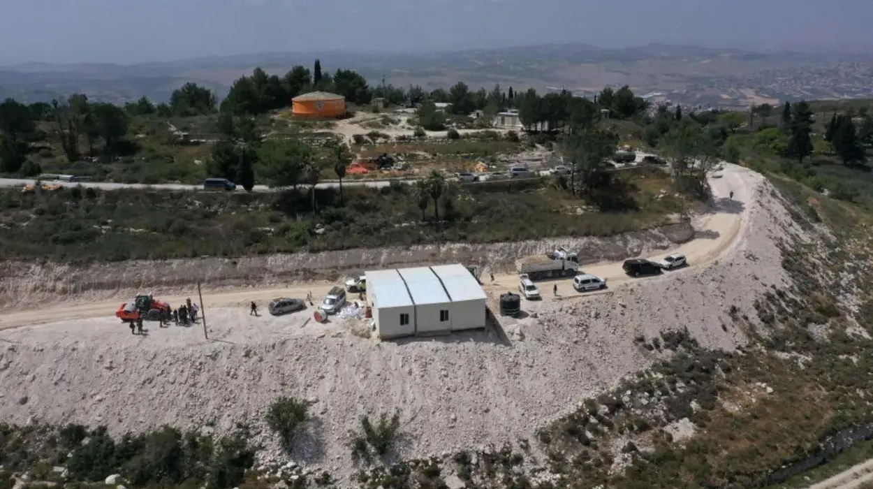Israel approves 22 new settlements in West Bank