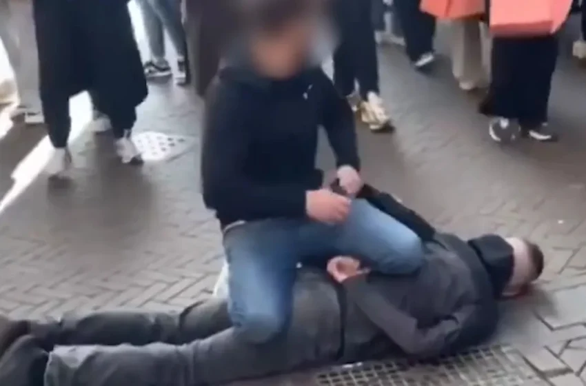 Amsterdam stab suspect aimed for EU jail term