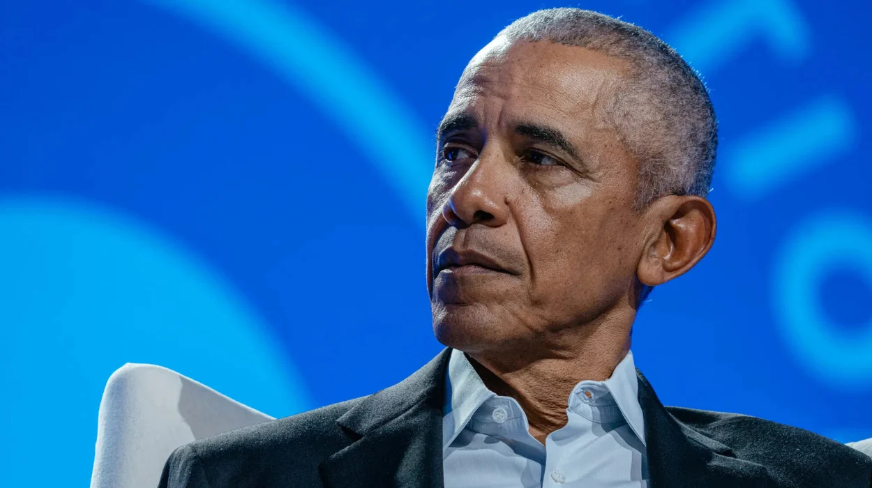 Obama returns to spotlight amid political turmoil