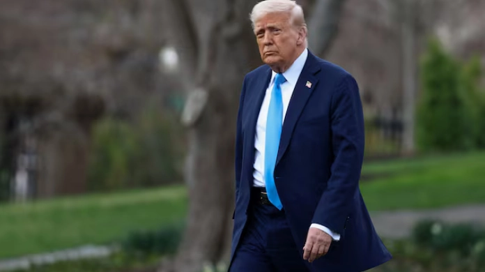 Court allows Trump to remove Democrat from labor board